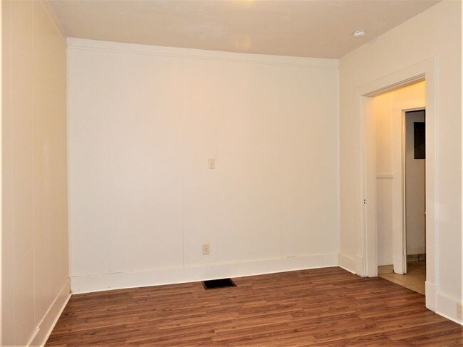 Building Photo - 1525 Arcade Avenue - 2