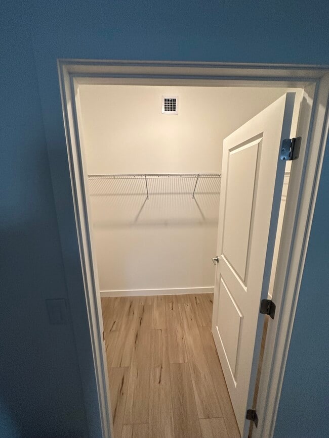 Building Photo - 7933 W 2nd Ct