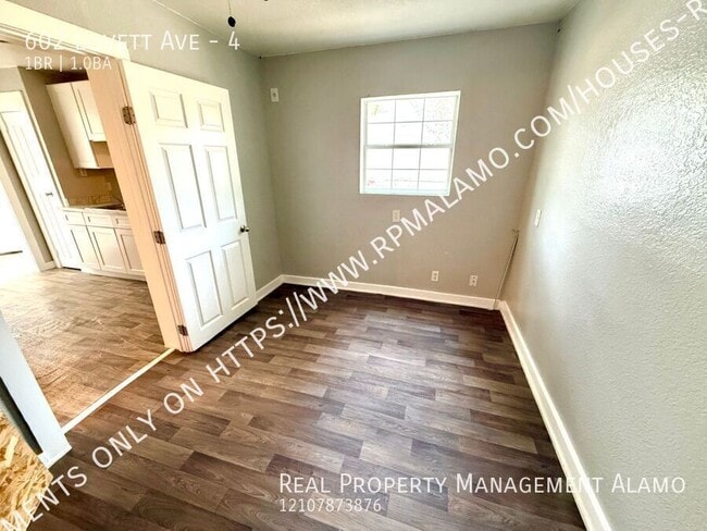 Building Photo - 602 Lovett Ave