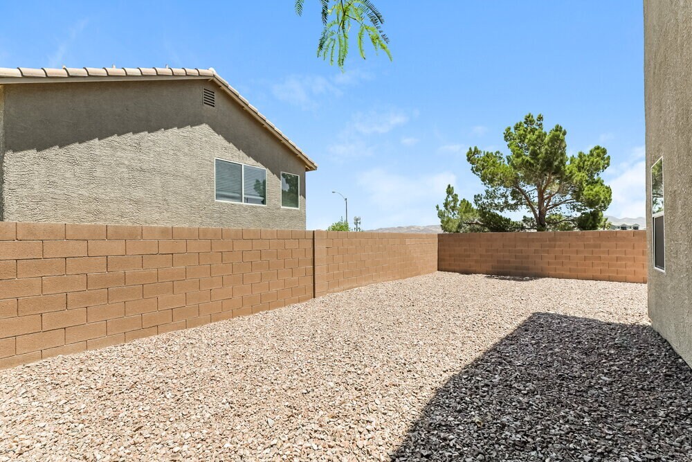 Building Photo - 698 Blooming Sage Ct