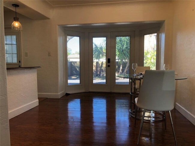 Building Photo - 5253 2nd Ave N