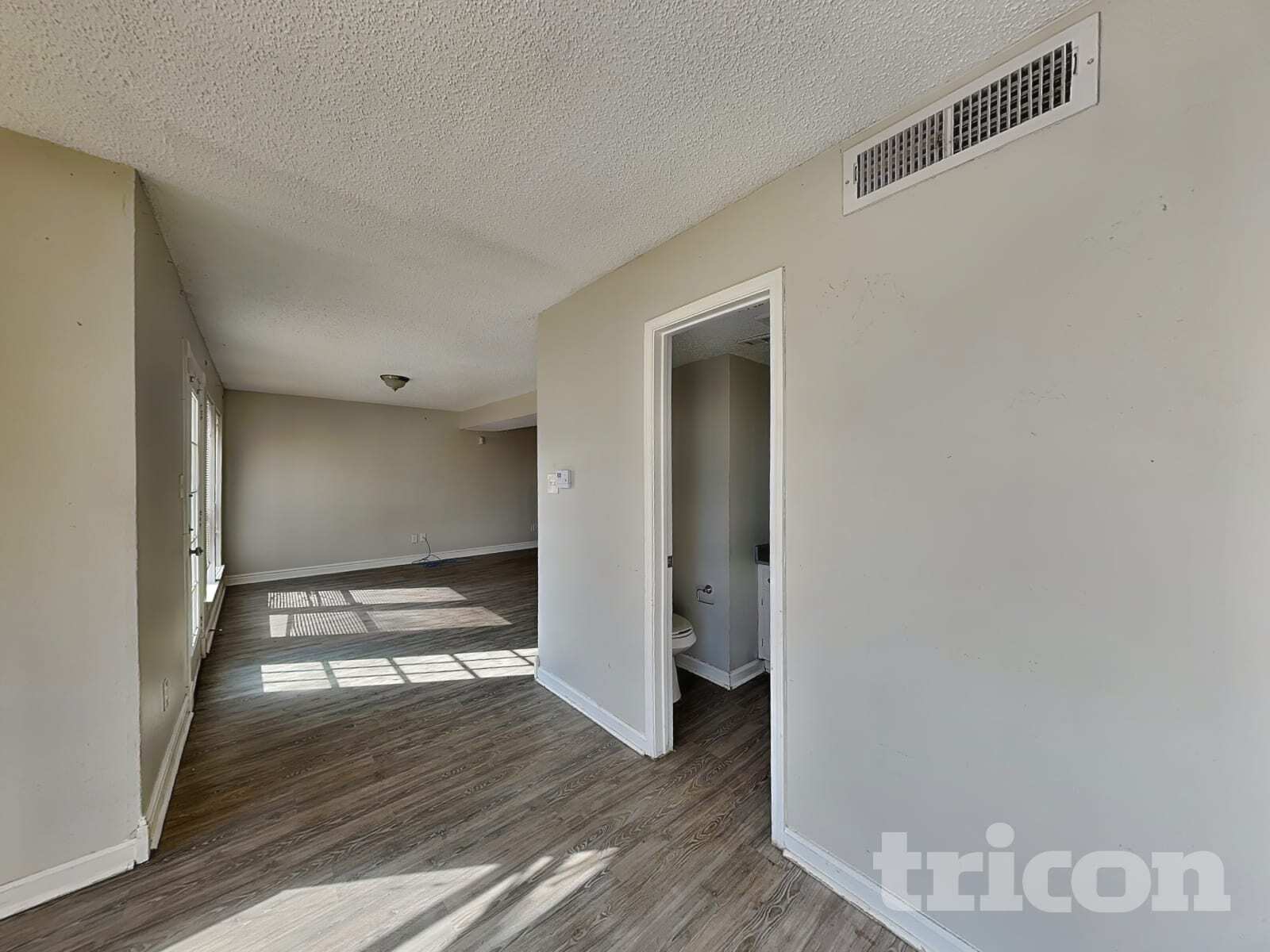 Building Photo - 1506 Briarpath Ln