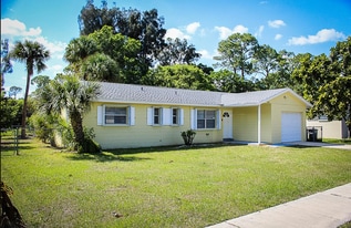 Building Photo - 1605 40th Ave