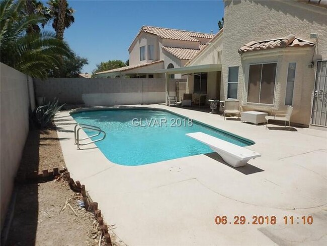 Building Photo - COMING SOON - Ready no later than Mid March