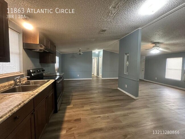 Building Photo - 11863 Atlantic Cir