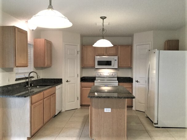 Building Photo - 113 Spanish Bay Dr