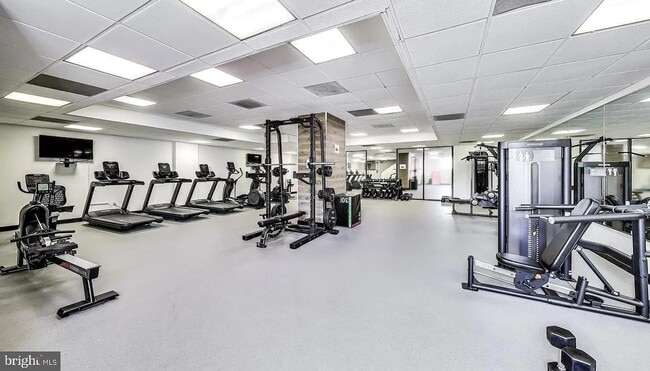 Building Photo - Wonderful 1 BR/1BA unit in the Observatory...