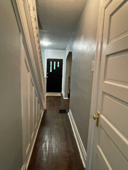 Building Photo - 4114 Grizella St