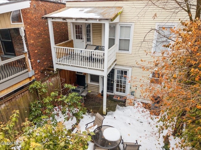 Building Photo - 83 Spring St