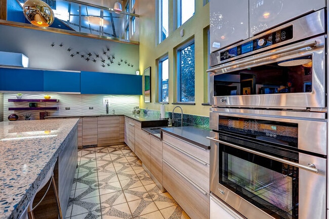 Building Photo - Find Your Perfect Fit At Terra Vida!