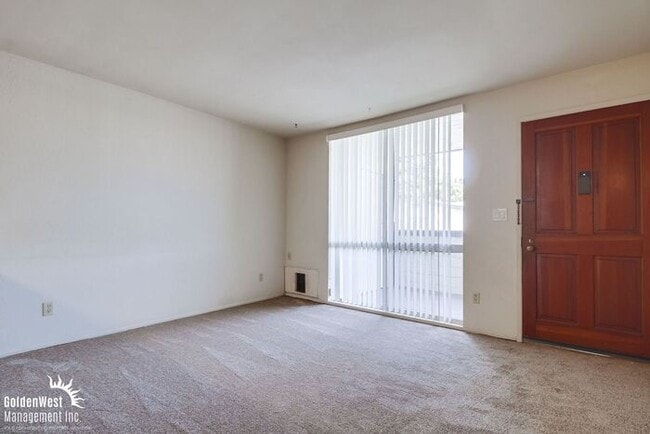 Building Photo - Cozy 2Bdm 1Ba Condo Located In Serra Mesa Neighborhood of San Diego