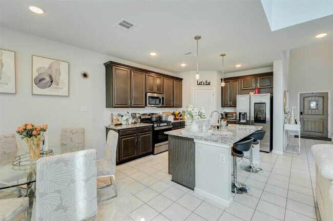 Building Photo - 27985 Seger Bnd Trl