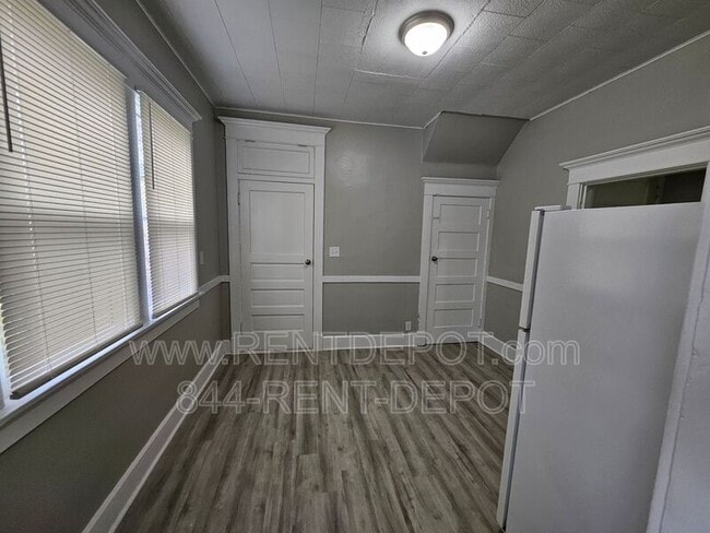 Building Photo - 804 Bayard Park Dr