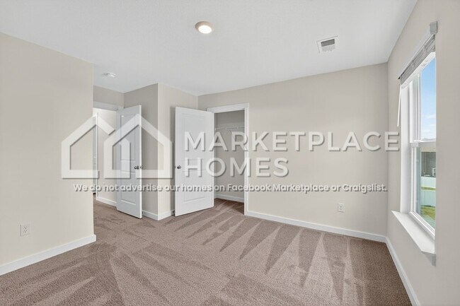 Building Photo - 7661 Belhaven Ln