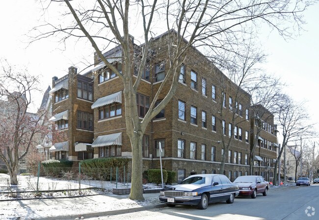 Primary Photo - The Lelouvre Apartments/Randolph Grand Manor