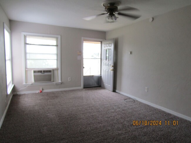 Building Photo - MOVE IN SPECIAL: $200 OFF THE FIRST MONTH'...