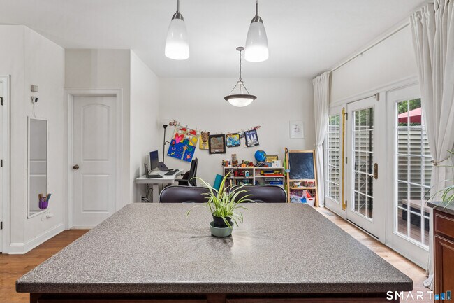 Building Photo - 52 Lawrence Ave