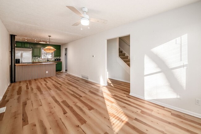 Building Photo - Fully Renovated Reynoldsburg Home