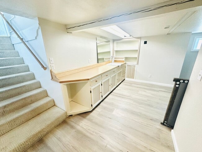 Building Photo - Gorgeous Kalispell home with Historical Charm