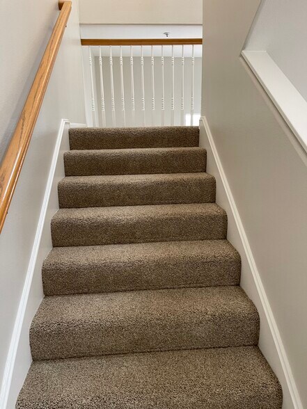 Building Photo - 19062 Windridge Ln