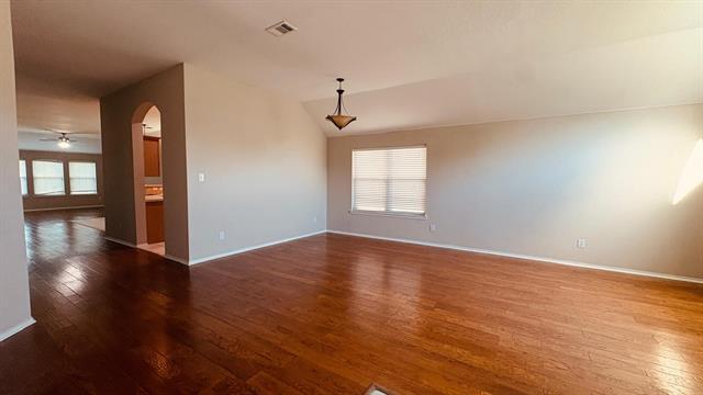 Building Photo - 5970 Dustin Trl