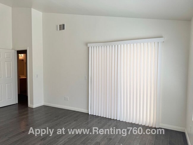 Building Photo - Beautiful Home in Copper Hills!