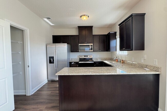 Building Photo - COMING EARLY FEBRUARY 2026! (One Pet Maximum)