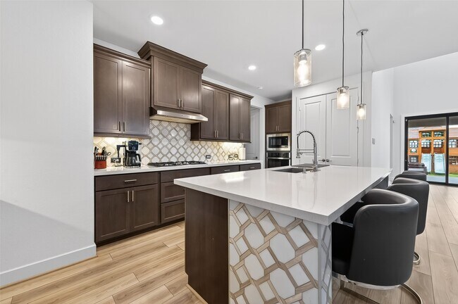 Building Photo - 21642 Laggan Clf Ln