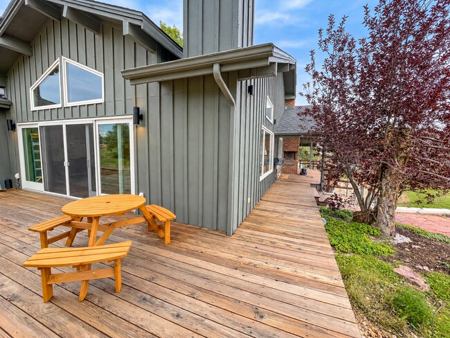 Building Photo - 1032 Linden Gate Ct