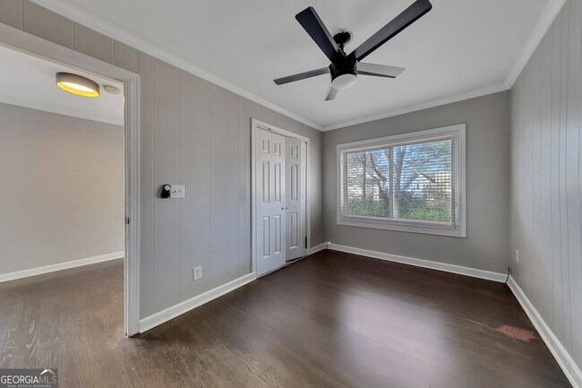 Building Photo - 1040 Herndon St NW