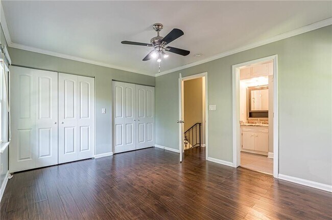 Building Photo - 1574 Old Spring House Ln