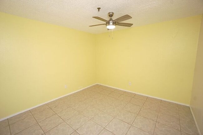 Building Photo - Tucson Condo for Rent Near Starr Pass – 2n...