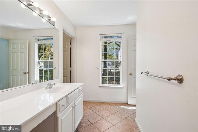 Building Photo - 18512 Fiddleleaf Terrace