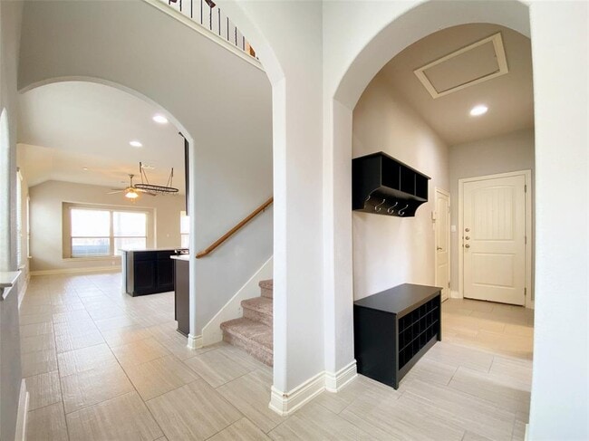 Building Photo - 414 Field Corn Ln