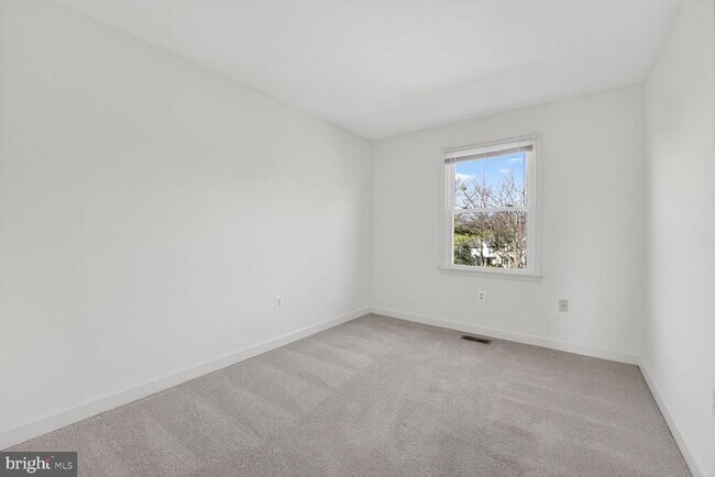 Building Photo - 5974 Wescott Hills Way