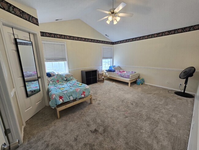 Building Photo - Charming 3-Bed Home in Lehi