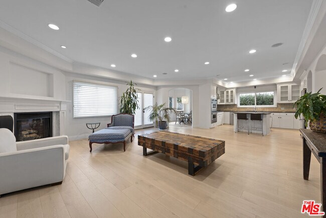 Building Photo - 1152 Hartzell St