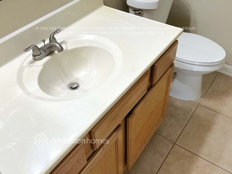 Building Photo - 10720 Opus Dr