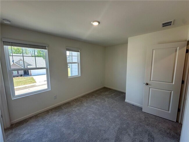 Building Photo - 199 Champions Blvd