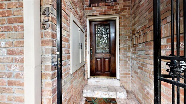 Building Photo - 727 Bunker Hill Rd