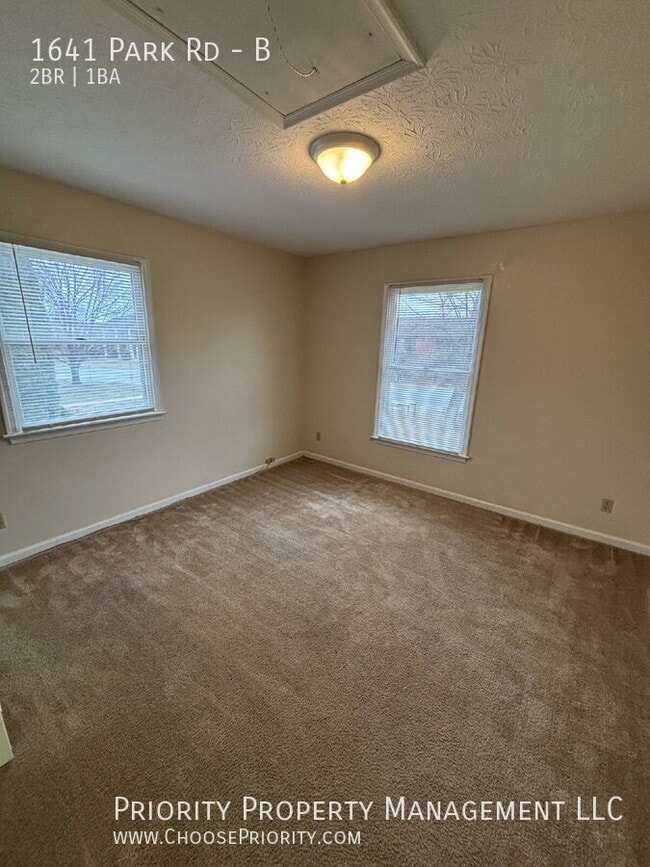 Building Photo - 1641 Park Rd