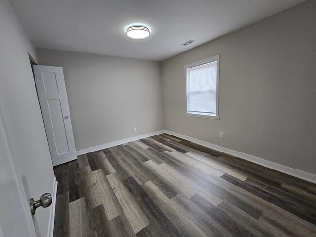 Building Photo - 4225 20th Pl