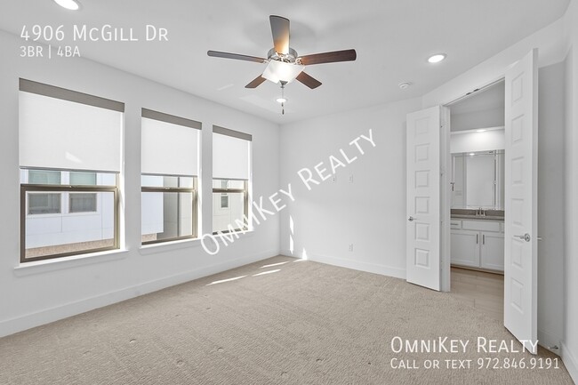 Building Photo - 4906 McGill Dr.