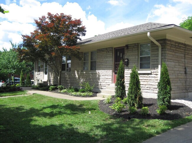 Building Photo - 2209 Coburn Blvd