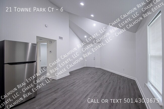 Building Photo - 21 Towne Park Ct