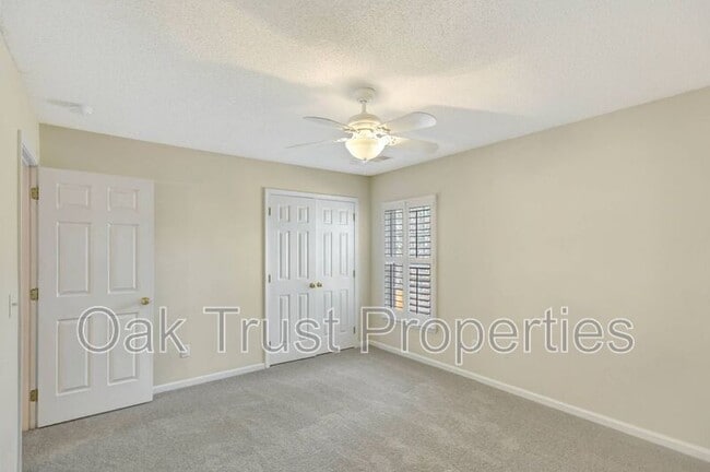 Building Photo - 196 Wildberry Ln