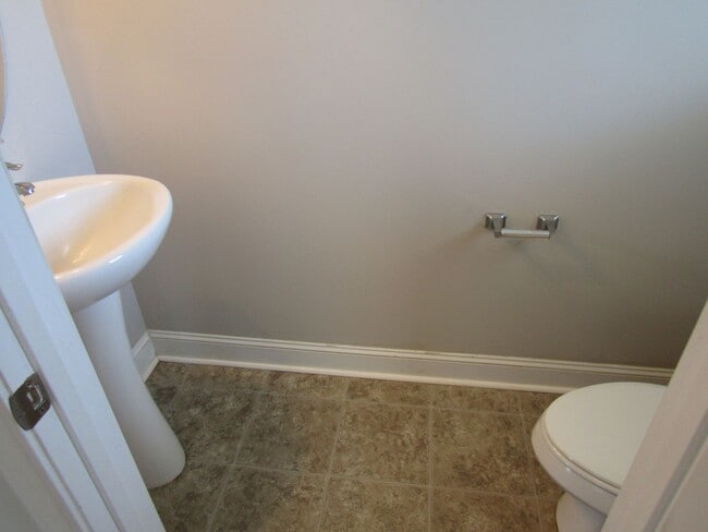 Building Photo - 34 Wythe St