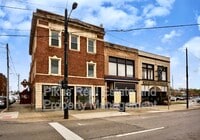 Building Photo - 111 Lincoln Way W