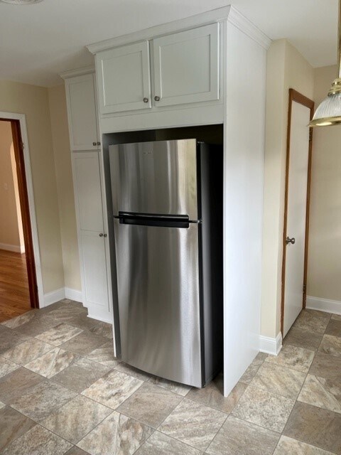Kitchen - 19205 Longmeadow Rd
