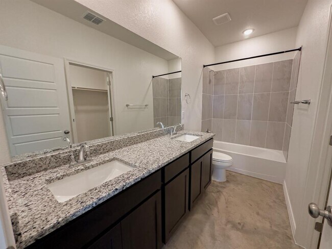 Building Photo - 8905 Ash Rd